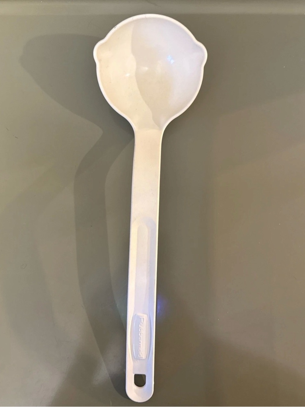 Vintage Rubbermaid Off White Ladle 1975 Nylon Plastic Heavy Duty Double Spout
